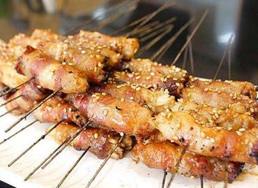 碳烤五花肉金针菇